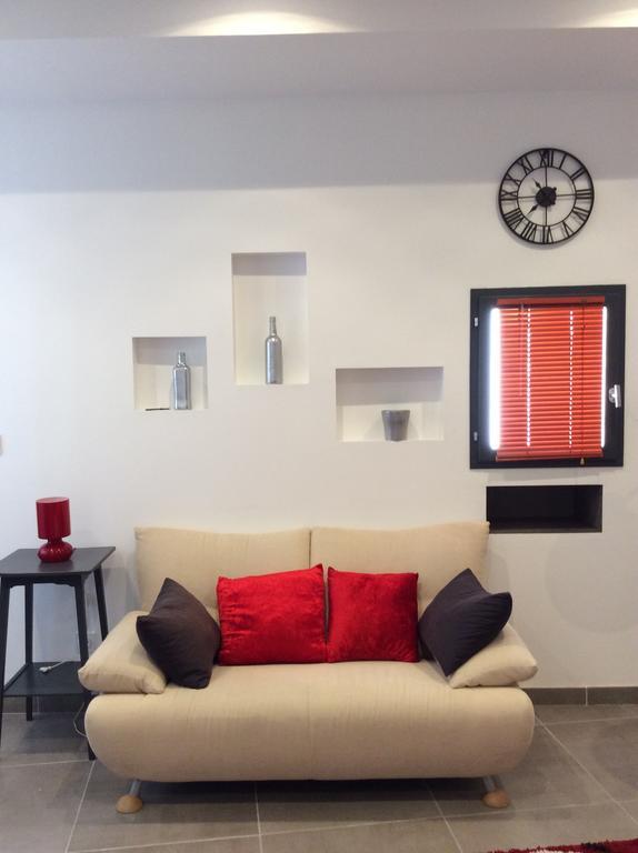 La Maison D'Estelle Daire Lavérune Dış mekan fotoğraf